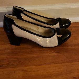 Anne Klein High Heels